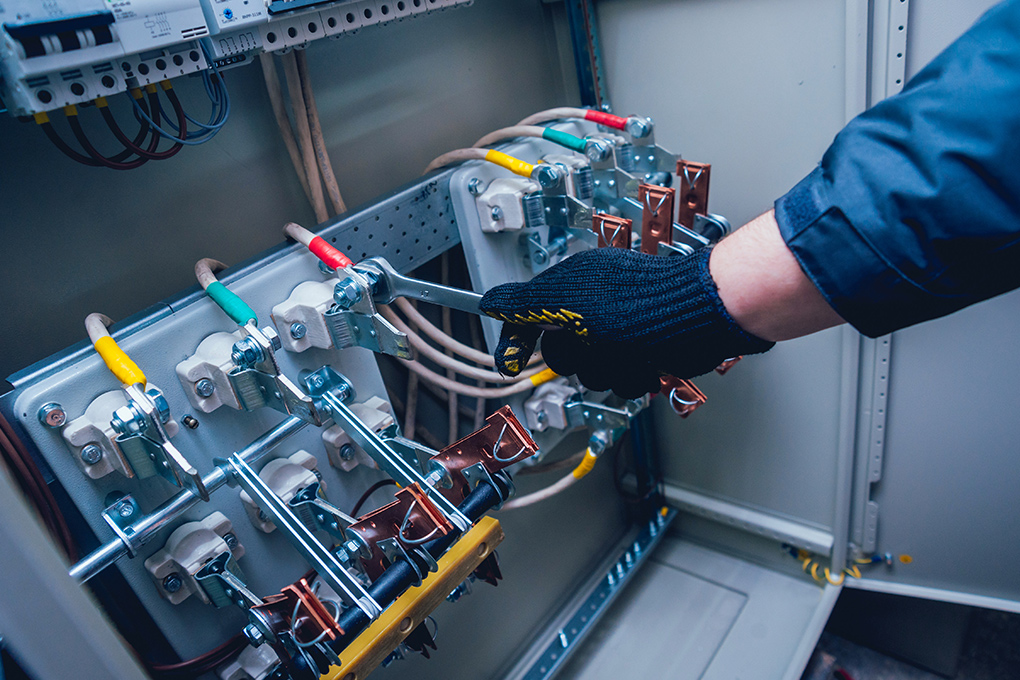 HT/LT electrical systems and testing